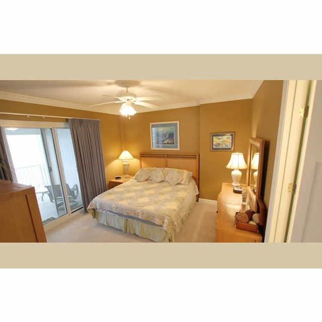 The master bedroom has a king bed at the Regency Isle condo in Orange Beach condo! www.CondoRentalOrangeBeach.com #beach #vacation #orangebeach #gulfshores