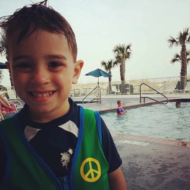 Poolside at Regency Isle Orange Beach. #RegencyIsle #OrangeBeach #OrangeBeachCondo