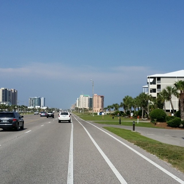 When traveling east on Perdido Beach Blvd in Orange Beach you will see Regency Isle right after you come over the bridge.  Regency Isle is the one on the right with the green roof. #OrangeBeachCondo #OrangeBeach #RegencyIsle