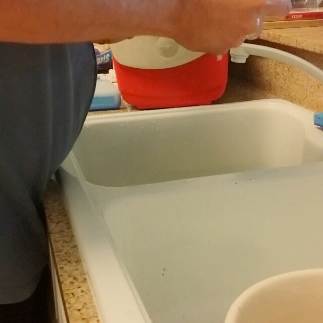 Another short from the other night's oyster shuck.  This might be the biggest one I've ever shucked. He fought hard.  #oysters #oystersonthehalfshell #orangebeach #alabama #HalfShell #Oyster