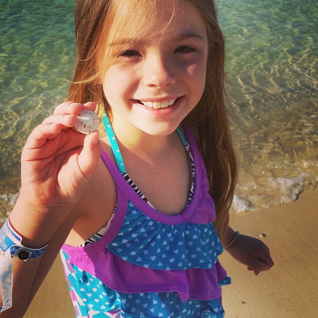 Lena found a completely perfect sand dollar this morning.
#SandDollar #orangebeach #OrangeBeachCondo #shelling