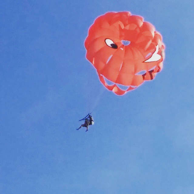 Parasailing at Orange Beach AL
#ParaSailing #OrangeBeachCondo #orangebeach #GulfShores #Alabama